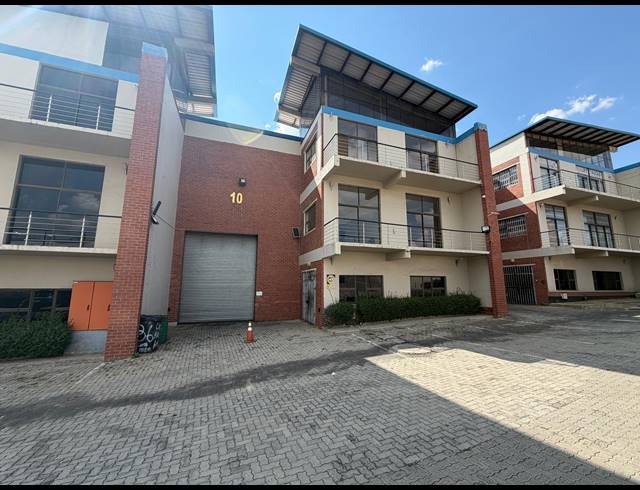 667M² WAREHOUSE TO LET IN HALFWAY HOUSE